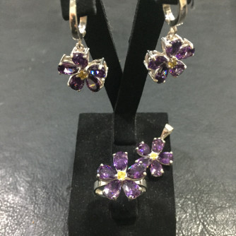 արծաթյա կանացի կոմպլեկտ հավաքածու - 13.7 գր - ԿՈԴ 204-047 arcatya kanaci komplekt havaqacu - 13.7 gr 