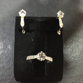 արծաթյա կանացի կոմպլեկտ հավաքածու - 4.3 գր - ԿՈԴ 203-428 arcatya kanaci komplekt havaqacu - 4.3 gr 