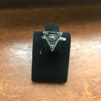 արծաթյա կանացի Մատանի - 2.2 գր - ԿՈԴ 203-884 arcatya kanaci Matani - 2.2 gr 