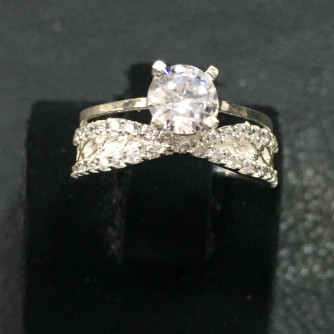 արծաթյա կանացի Մատանի - 2.4 գր - ԿՈԴ 203-493 arcatya kanaci Matani - 2.4 gr 