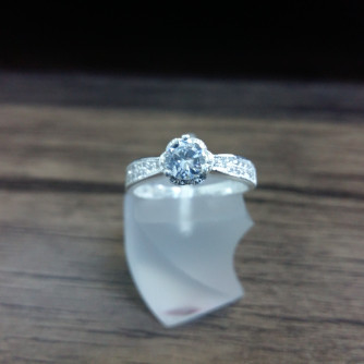 արծաթյա կանացի Մատանի - 2.4 գր - ԿՈԴ 204-284 arcatya kanaci Matani - 2.4 gr 