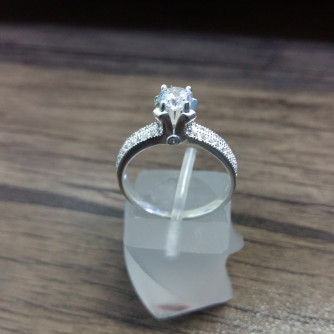 արծաթյա կանացի Մատանի - 2.5 գր - ԿՈԴ 204-243 arcatya kanaci Matani - 2.5 gr 