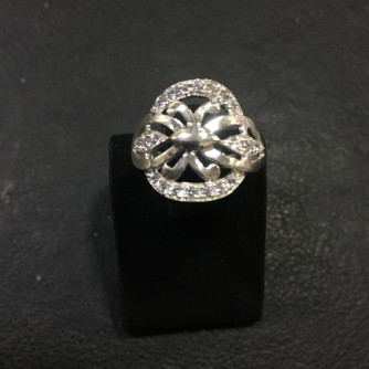 արծաթյա կանացի Մատանի - 2.8 գր - ԿՈԴ 203-383 arcatya kanaci Matani - 2.8 gr 