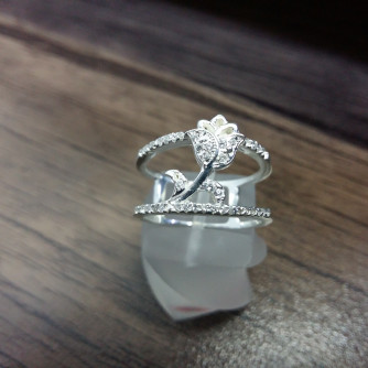 արծաթյա կանացի Մատանի - 3.9 գր - ԿՈԴ 204-310 arcatya kanaci Matani - 3.9 gr 