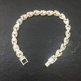 արծաթյա կանացի թևնոց - 8.4 գր - ԿՈԴ 203-516 arcatya kanaci tevnoc - 8.4 gr 