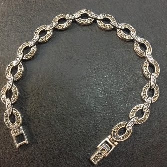 արծաթյա կանացի թևնոց - 11.8 գր - ԿՈԴ 203-537 arcatya kanaci tevnoc - 11.8 gr 