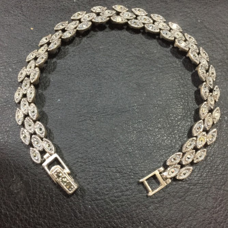 արծաթյա կանացի թևնոց - 16.1 գր - ԿՈԴ 203-536 arcatya kanaci tevnoc - 16.1 gr 