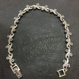 արծաթյա կանացի թևնոց - 8.3 գր - ԿՈԴ 203-311 arcatya kanaci tevnoc - 8.3 gr 